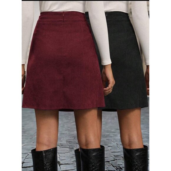 2 pack mini skirts small slit high waisted corduroy brown & black - Picture 3 of 4